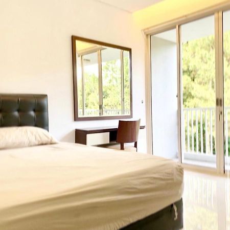 Imah Dago Villa - Budget Staycation Villa In Bandung Eksteriør billede